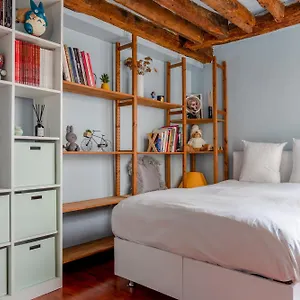 https://lovely-center.fr-paris.fr